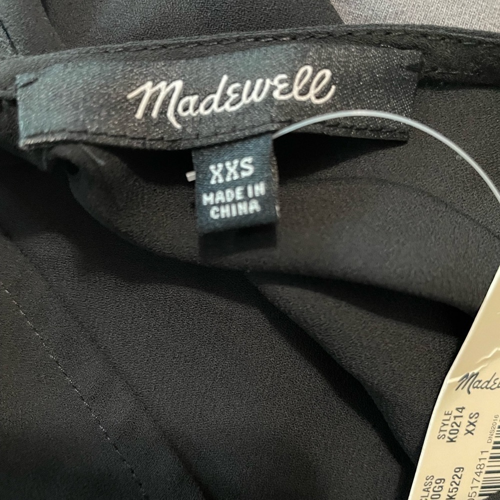 New- Madewell front tie blouse - Picture 5 of 5